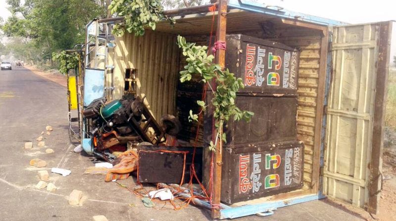 18 injoured in a road accident