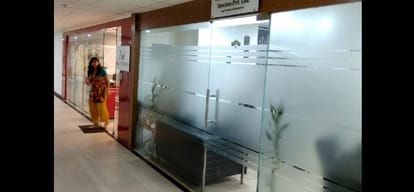 CBI raid in former minister chidambaram son kartis office in gurugram