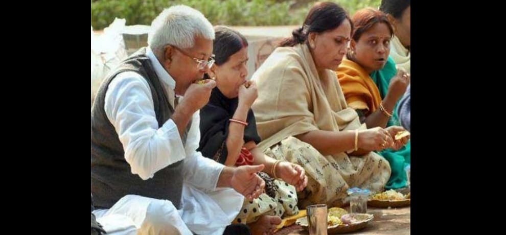 famous controversy of rjd chief lalu yadav and his sons
