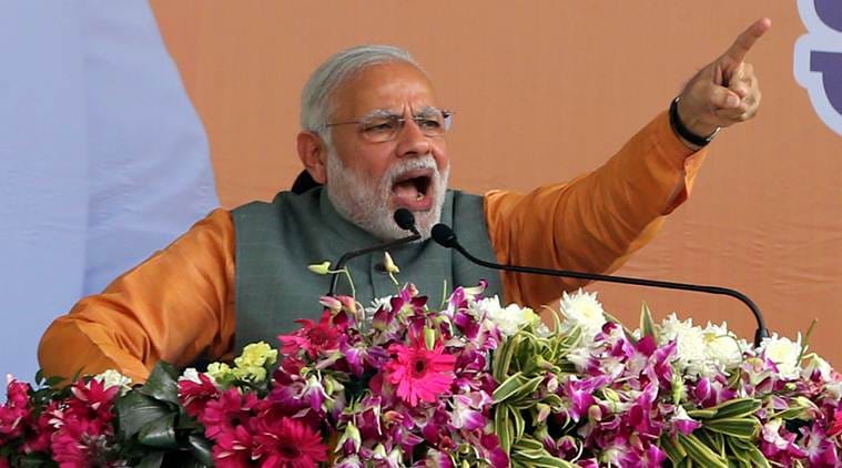 success story of narendra modi: on completion of 3 years, Learn how to be a good speaker 