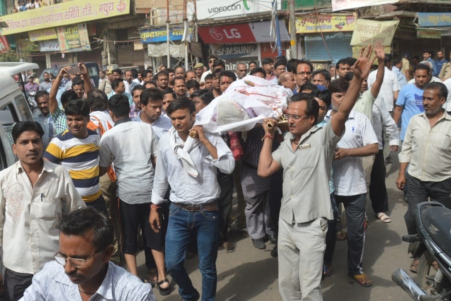 cm ordered dgp for inquiry in saraf murder, jwellers called strike