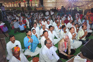'Build the Country by Being Organized'