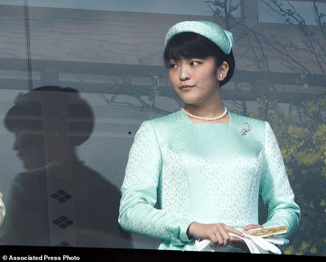 Japan princess gives up her royal status to marry a 'beach tourism' 