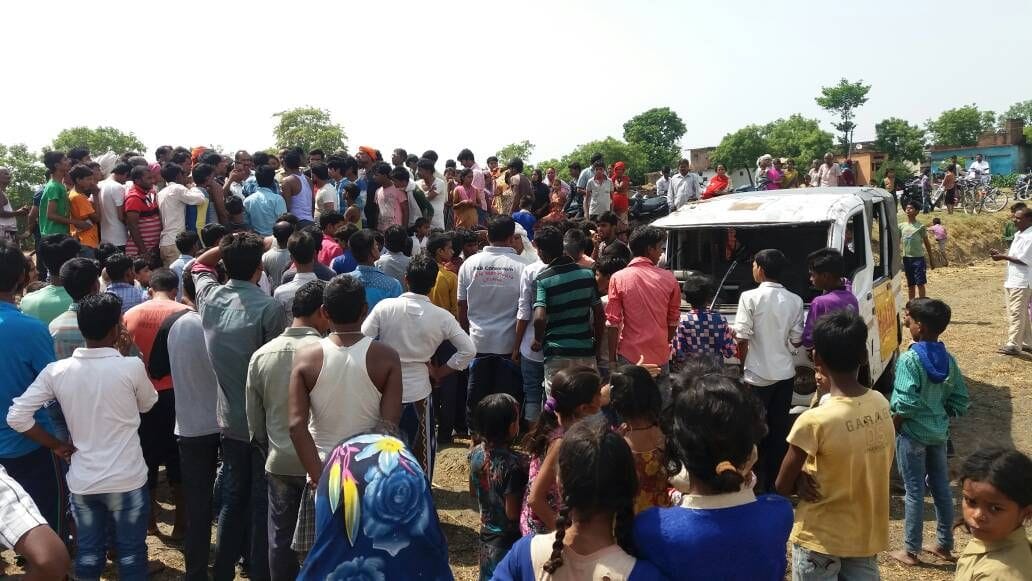 Children injured in school van, injured in driver custody