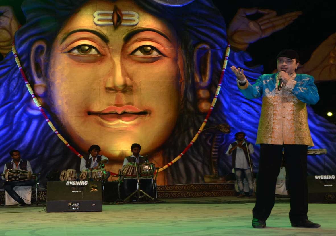 altaf raja performance at sur ganga music festival