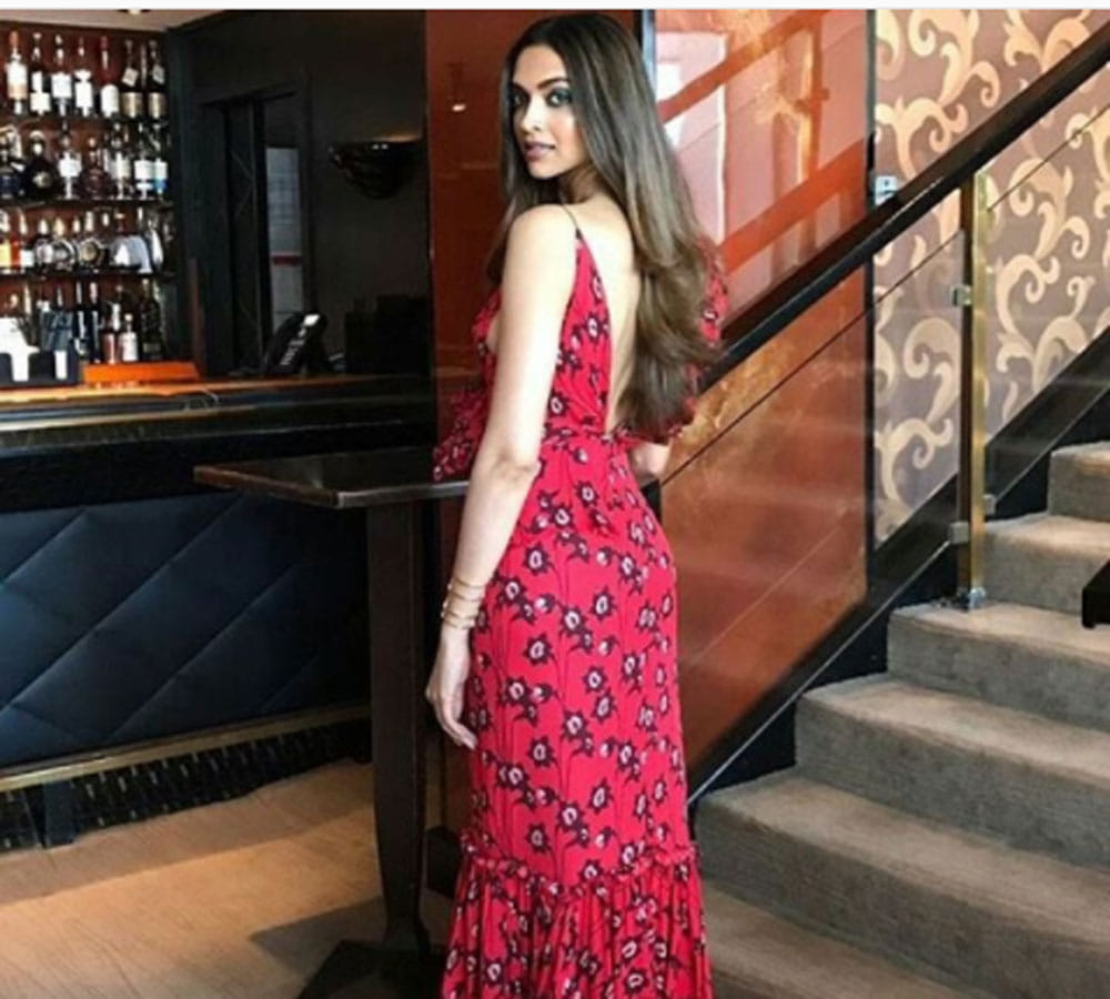 deepika padukone before the red catpet of cannes 2017