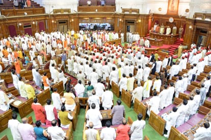 cabinet note and governor's speech different about farmer's loan