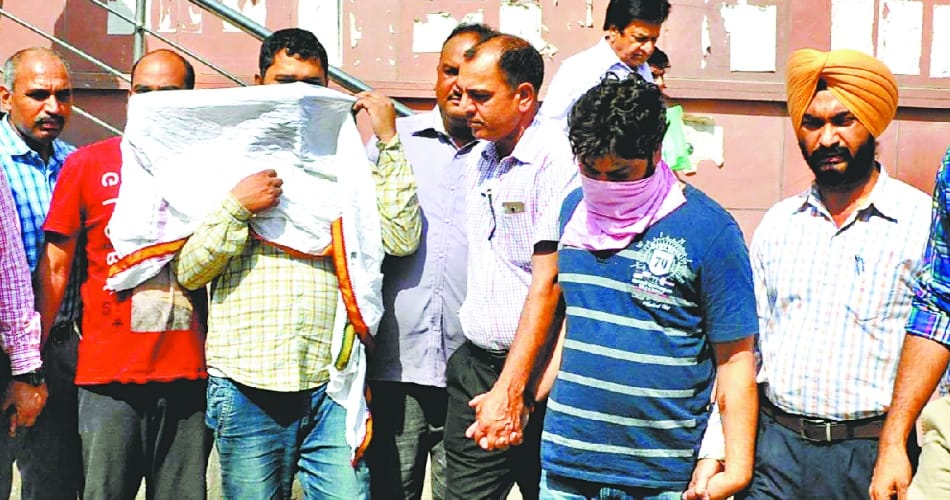The head of the paper leak gang "Guruji" arrested