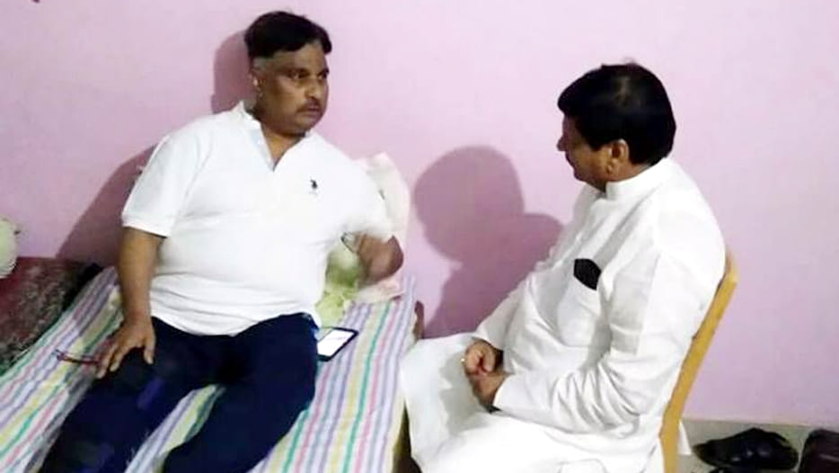 shivpal approached mahtab alam house