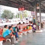 रेलवे स्टेशन परिसर (फाइल फोटो)