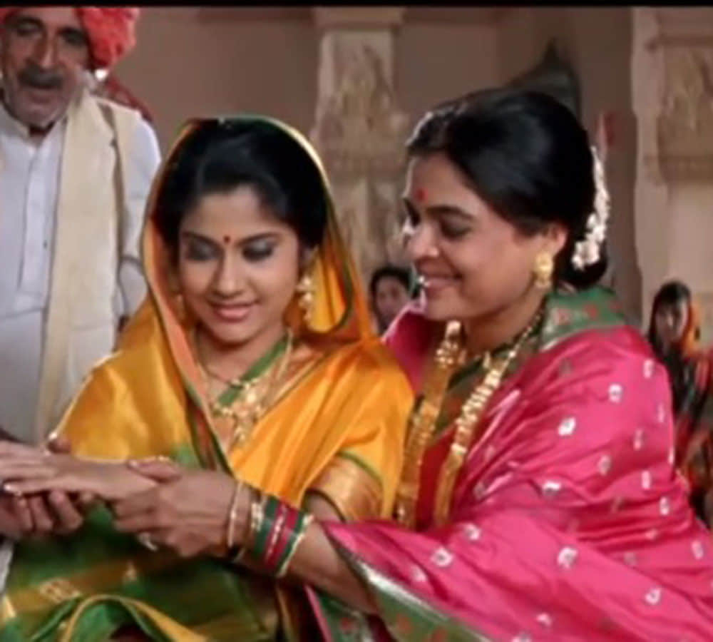 Reema Lagoo Birthday special know about actress life unknown facts and career