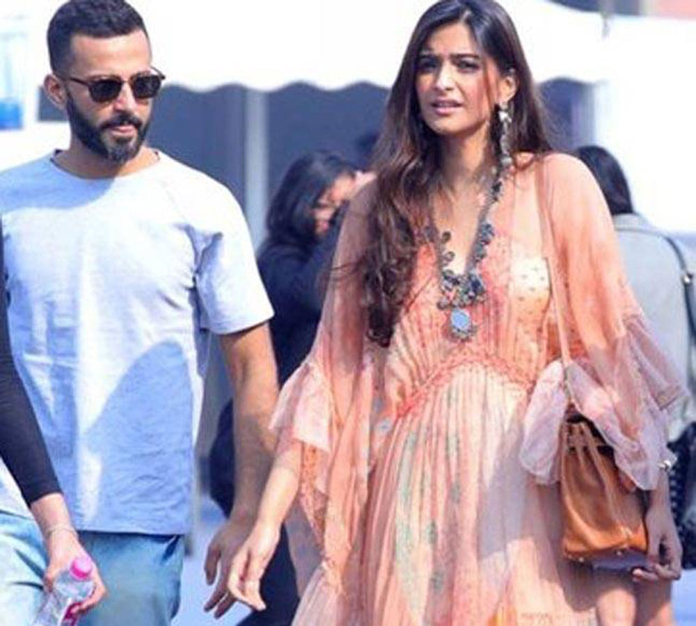 Sonam Kapoor Loses Her Cool When Asked About Boyfriend Anand Ahuja