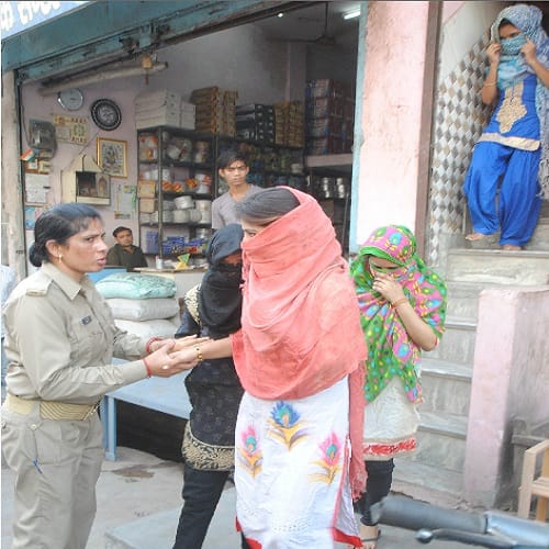 Four women caught in doing wrong work, view Photos