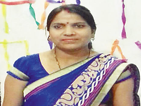 Teacher dies due to collision with DCM