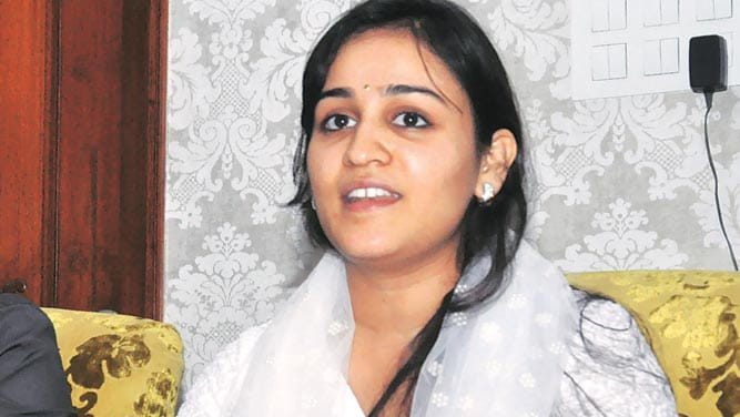 aparna yadav says about akhilesh and mulayam