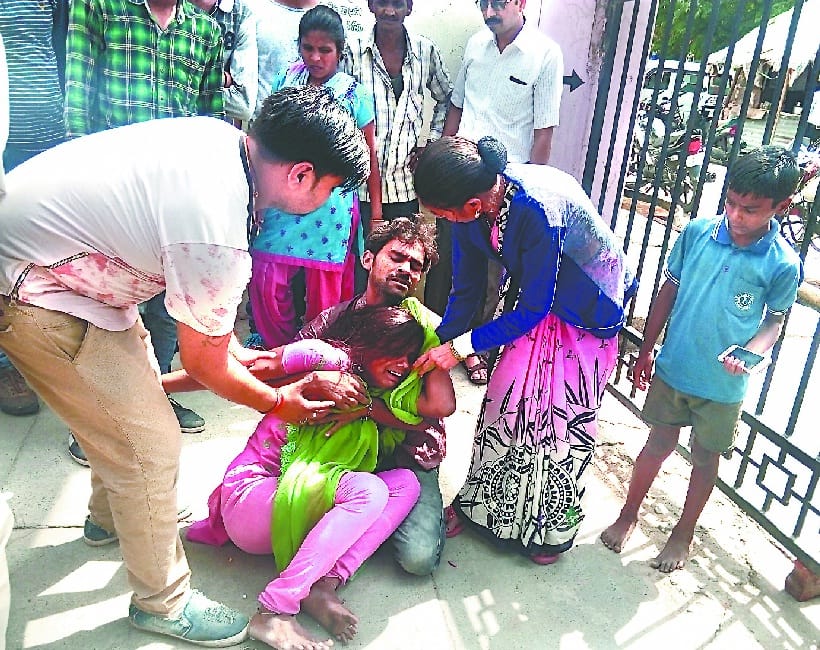  Two teenage boys get hit by truck