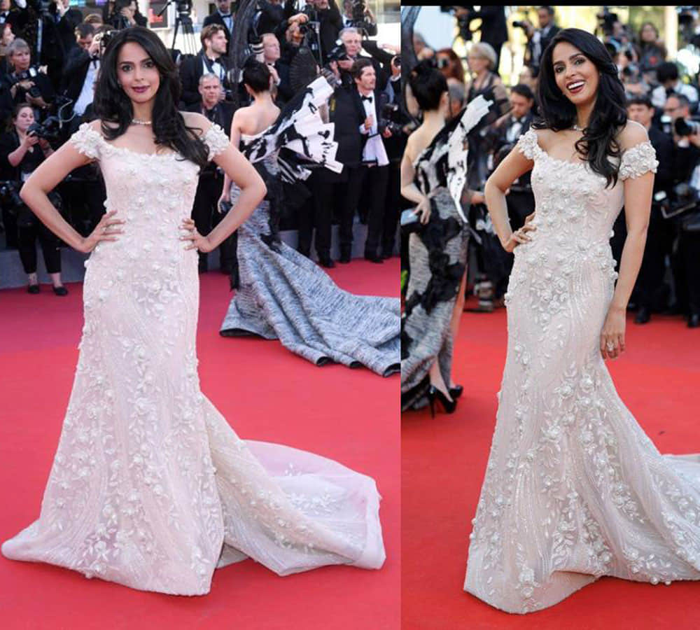 mallika sherawat looks stunning in cannes international film festival