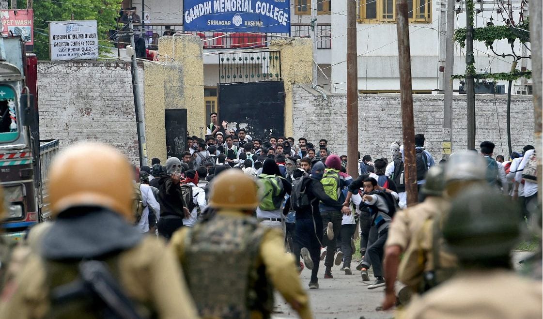 KASHMIR FACES ANOTHER DAY OF UNREST