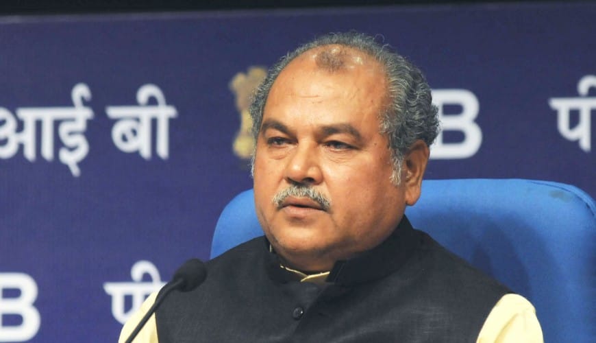 Central Panchayati Raj Minister Narendra Singh Tomar big mistake 