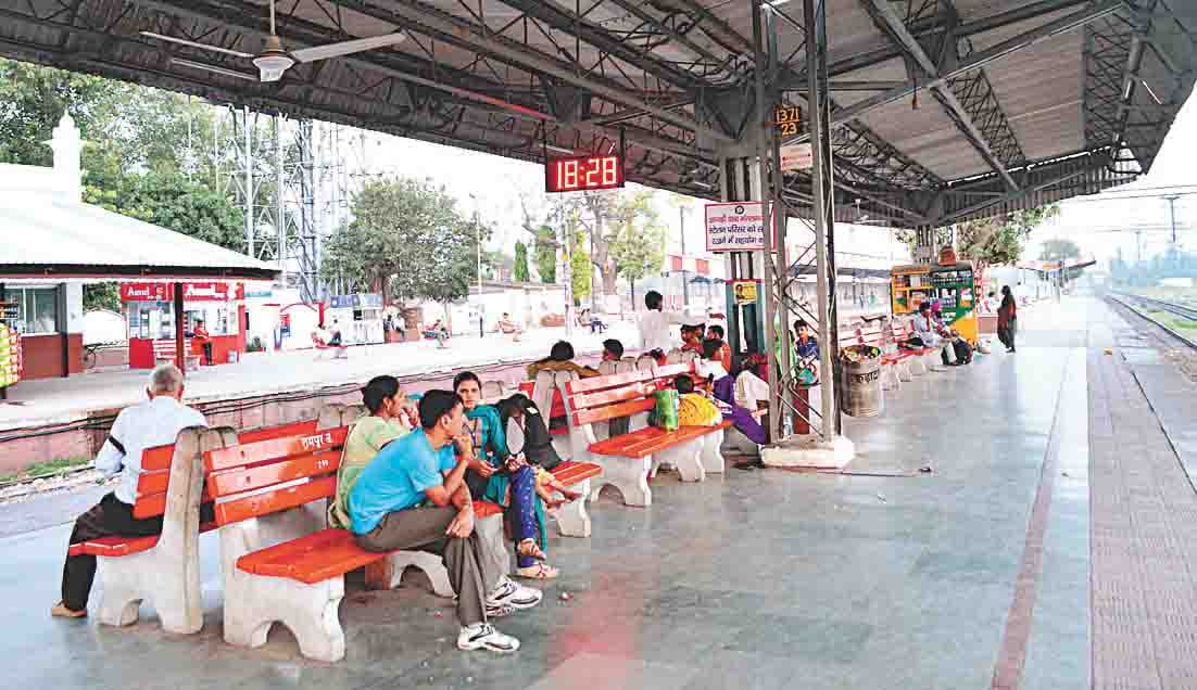 gst impact on indian railway fair and services