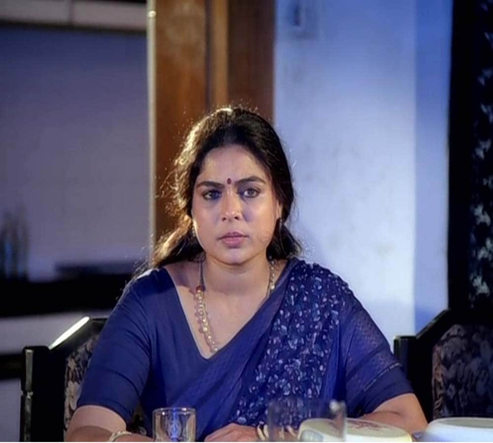 Know about Top Seven Hit Films of Actress Reema Lagoo on her death anniversary