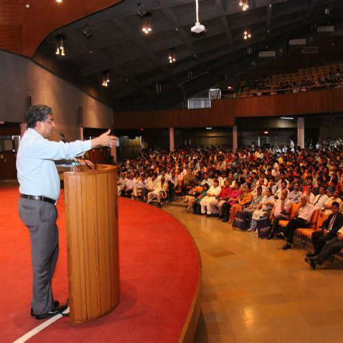 IIT Delhi offers job vacancies by direct interview