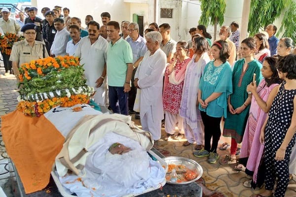 siachin martyr colonel mannu tandon funeral at karnal