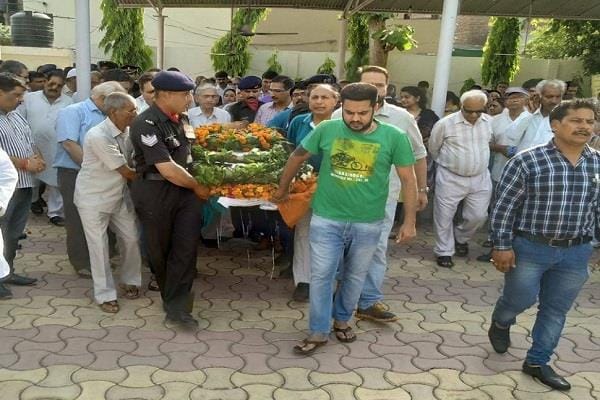 siachin martyr colonel mannu tandon funeral at karnal