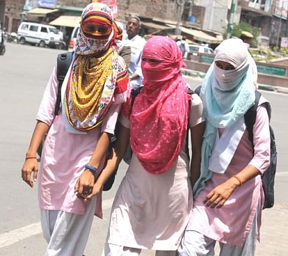 weather update normal rain in northwest west-central regions heat waves in eastern India IMD predictions