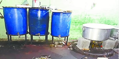 FDA raids in oil and ghee factory, officers were surprised to see such goods