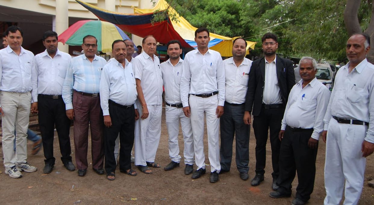 The advocates kept the work done in the court