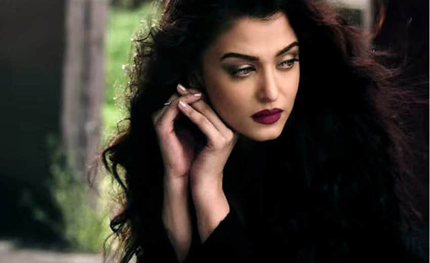 aishwarya rai bachchan to play a surrogate mother in her next movie jasmine