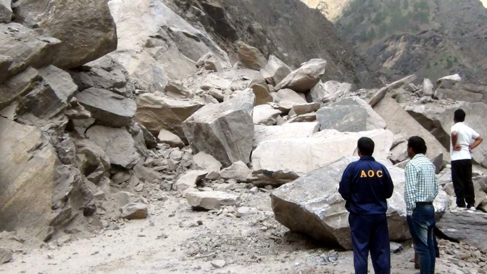 in 2015 badrinath highway was also block after landslide