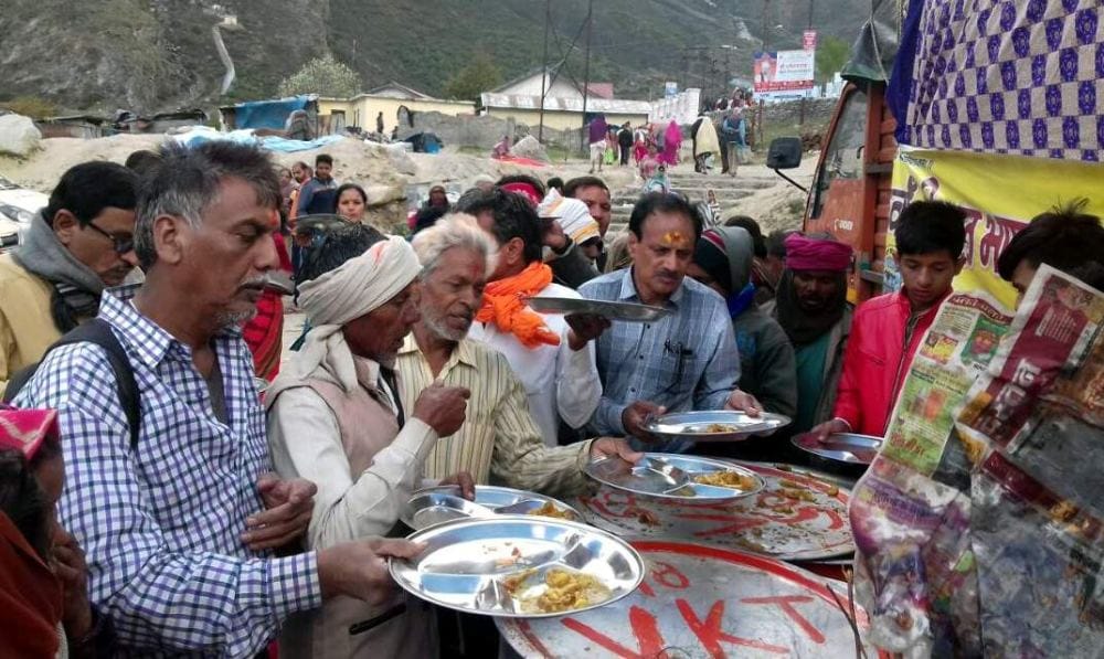  photos of badrinath highway during 27 hours