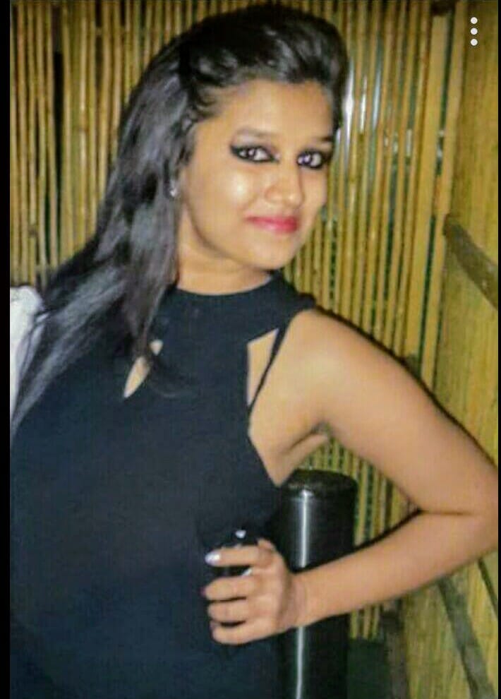  Blackmailer girl appearing in the court, sent another day on remand