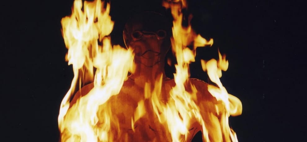 youngman burned alive with father in law in greater noida