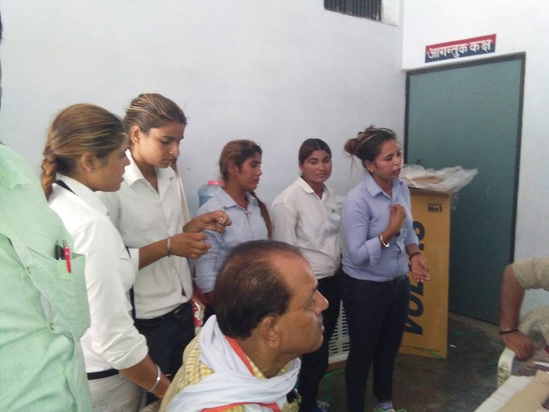 Do not go to the innocent look, these 'killer' girls can loot you 