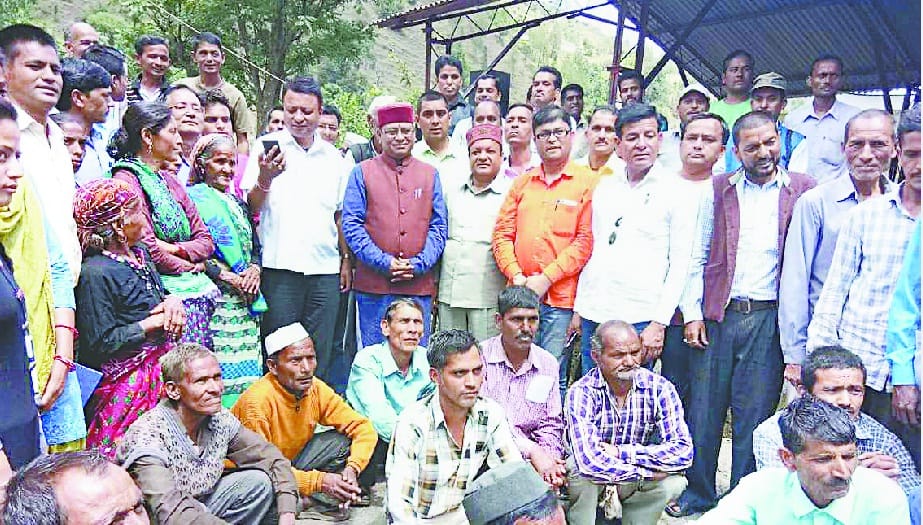 Deliver the benefits of the schemes to the poor: Das