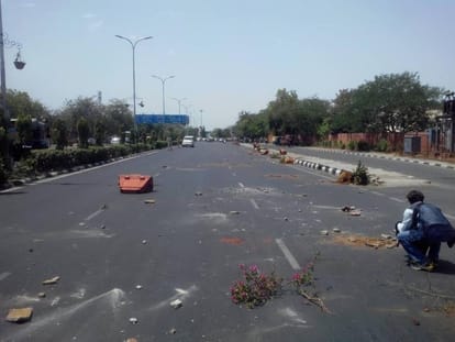 Police and students clash in Rajasthan University