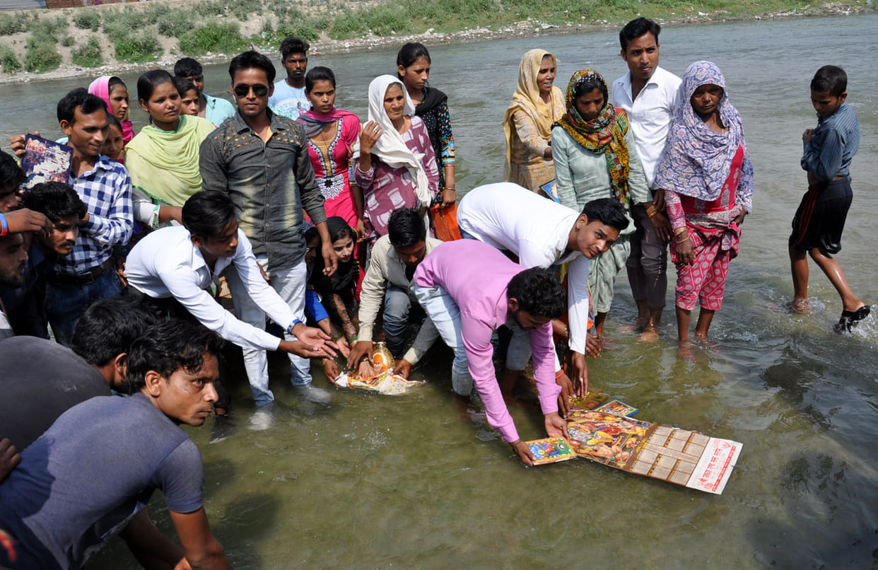 Buddhist religion adopted by 180 Dalit families of three villages of Saharanpur