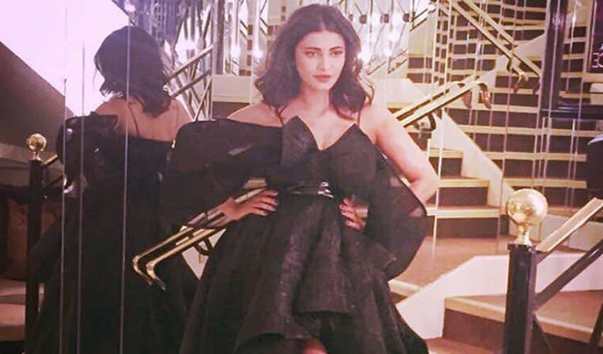 Look at the Shruti Haasan’s Disappointing Outfit at Cannes 2017