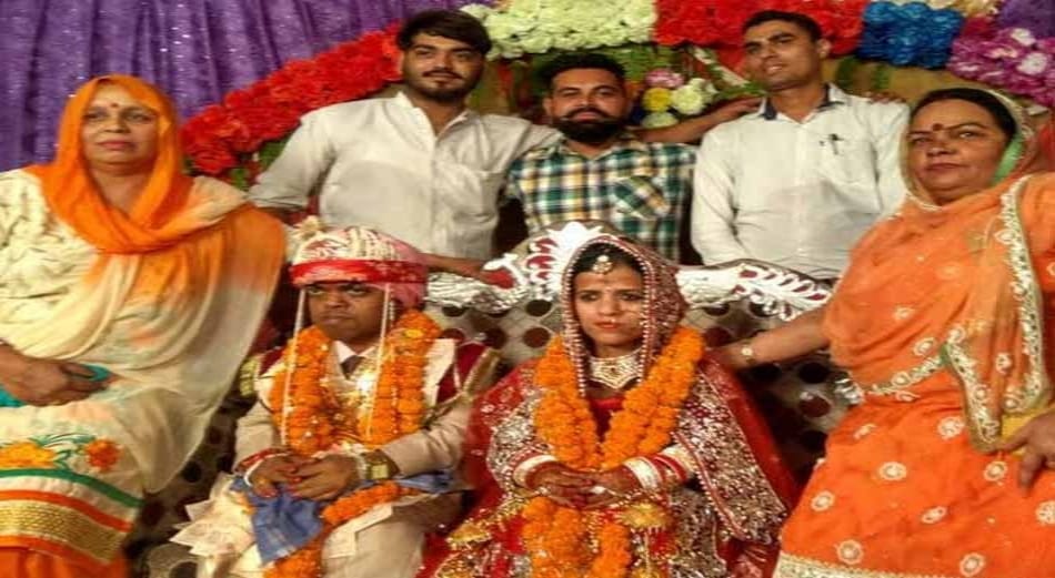 india's smallest bride and groom