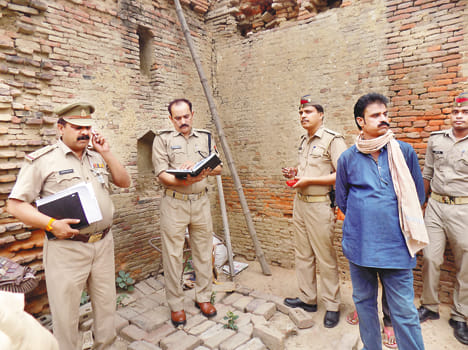 In the closed enclosure, the man's body found in the back of the roof  
