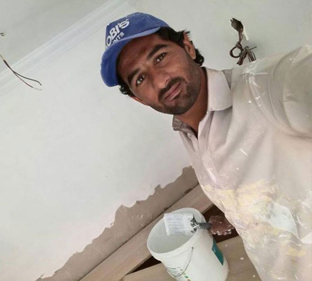 Pakistani actor Shahid Naseeb has been forced to become a labourer due to lack of work
