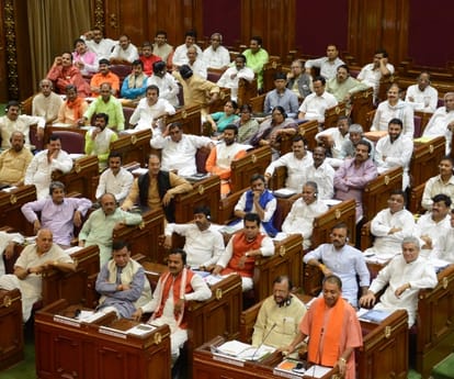  chief minister adityanath praises RSS.