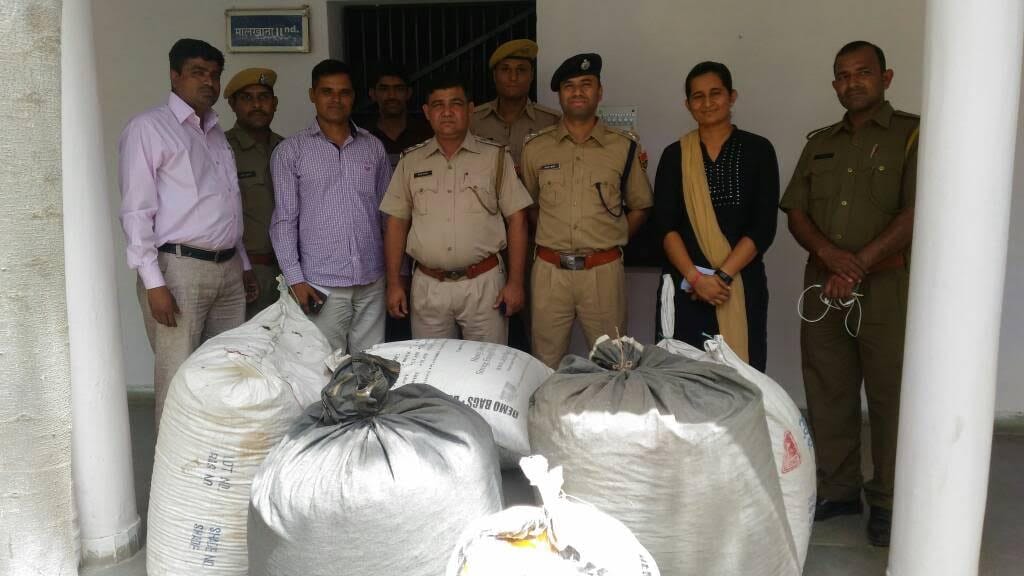 Big action on smugglers, caught 217 kg doda 