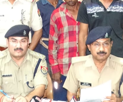  Police arrested six people of gang in after a clash in Lucknow.