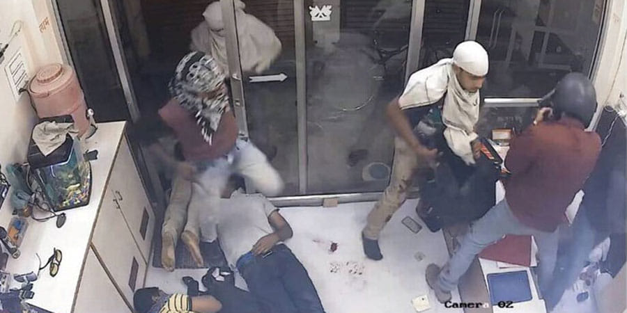 jwellers loot and murder case police has planned encounter earlier