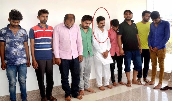 जिस्मफरोशी के धंधे में बीजेपी नेता समेत 9 गिरफ्तार