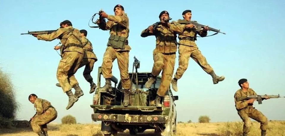 after defeat in ICJ on kulbhushan jadhav case pakistan deploy comandos on LOC against indian army